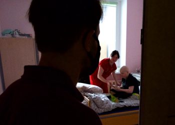 A hospital alone shows what war is: Lviv’s child cancer patients are in a race against time