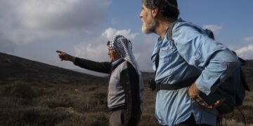 From Nablus to illegal settlements; a journey in the West Bank with Rabbi Arek Asherman