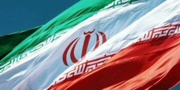 Iran sull’orlo del baratro: riuscirà Teheran ad evitare il collasso?